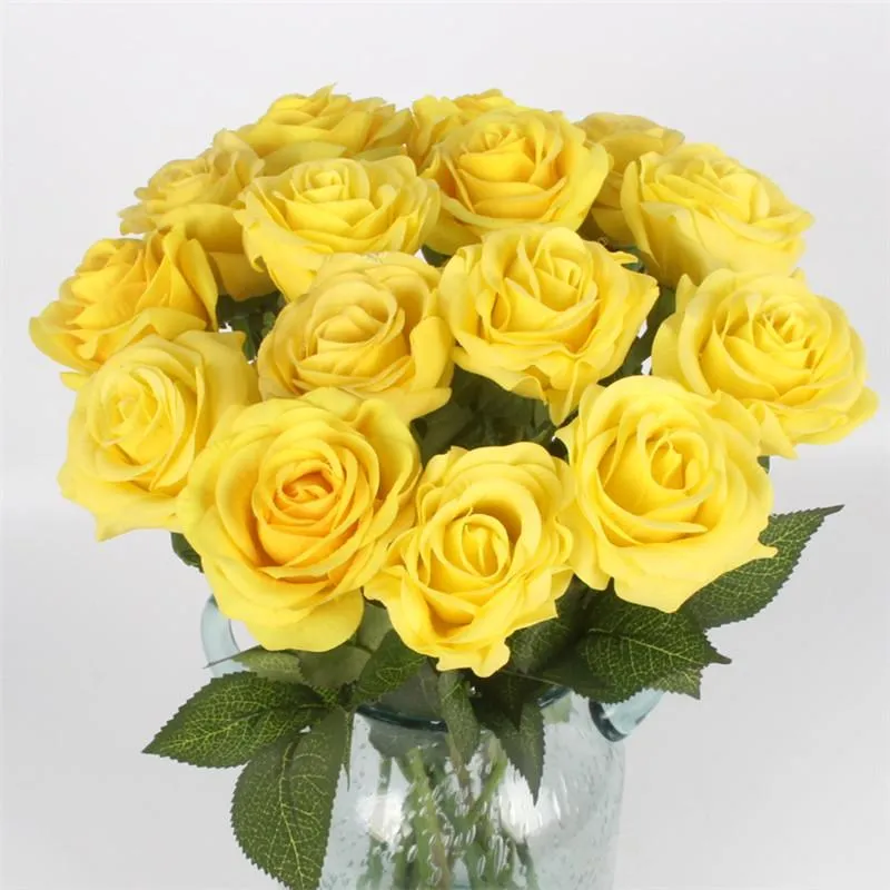 11pcs Artificial Realistic Rose Bouquet