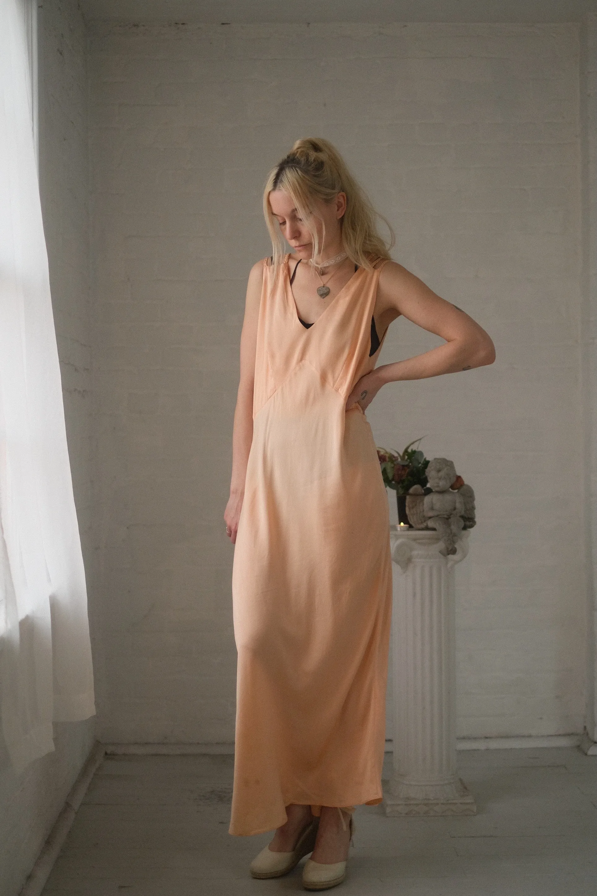 1940s Peach Romantic Slip Gown