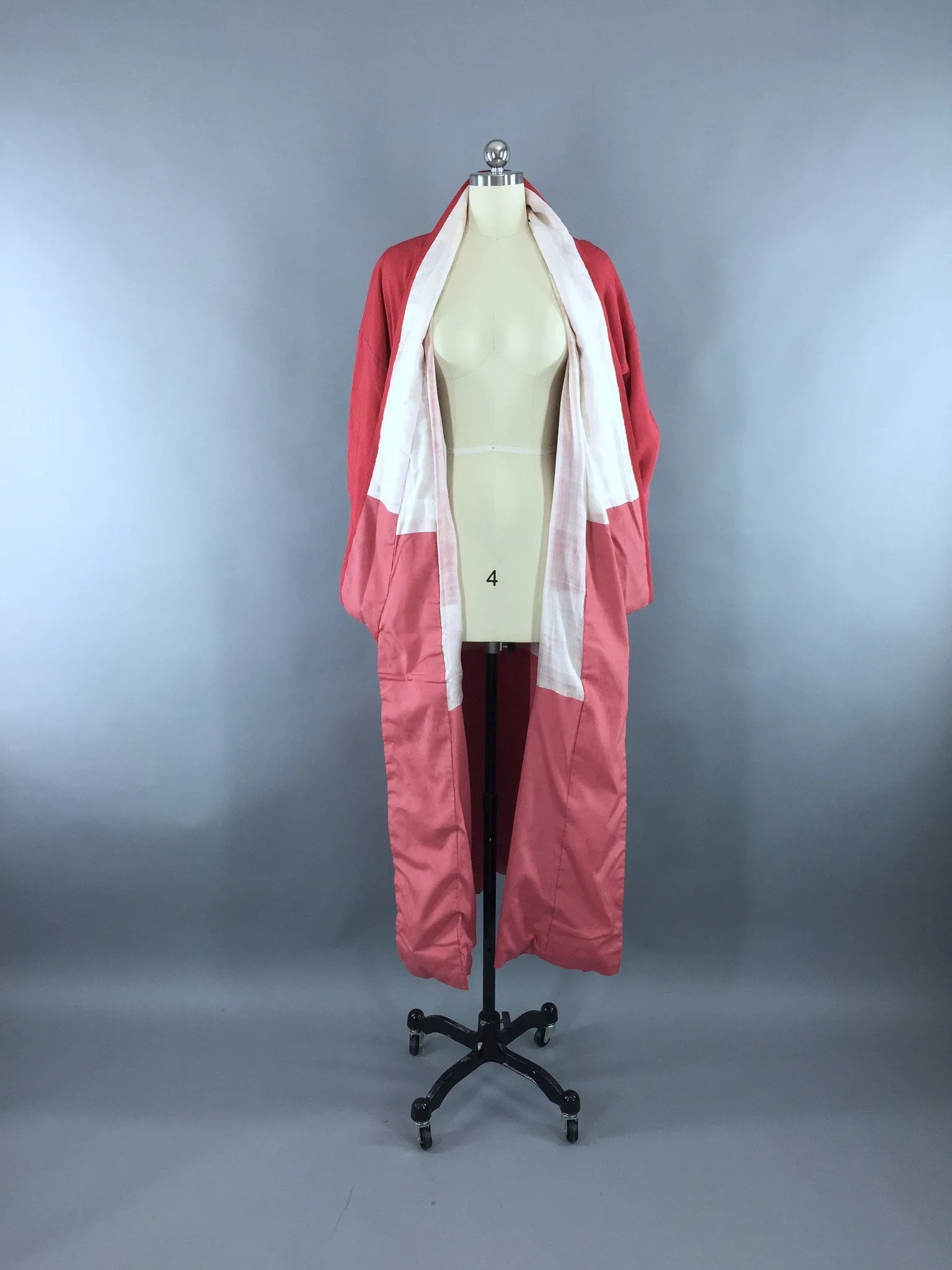 1950s Vintage Silk Kimono Robe in Light Brick Red