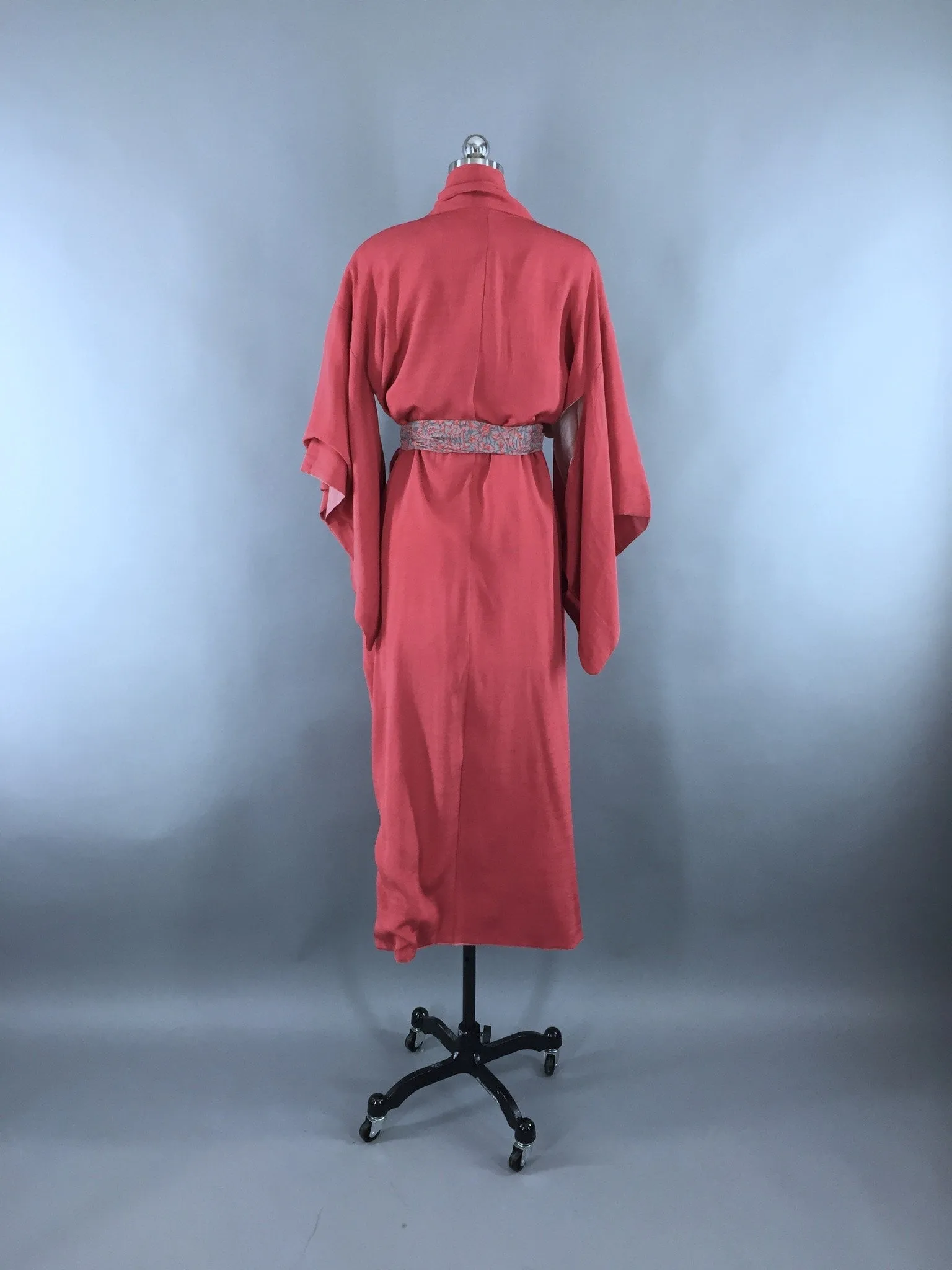 1950s Vintage Silk Kimono Robe in Light Brick Red