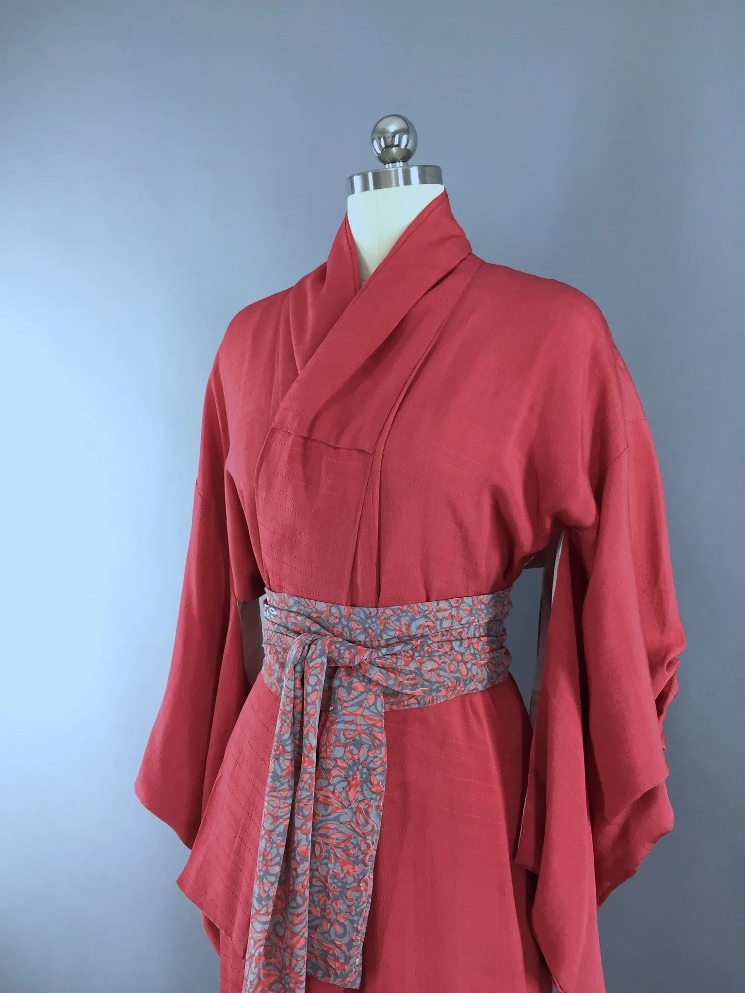 1950s Vintage Silk Kimono Robe in Light Brick Red