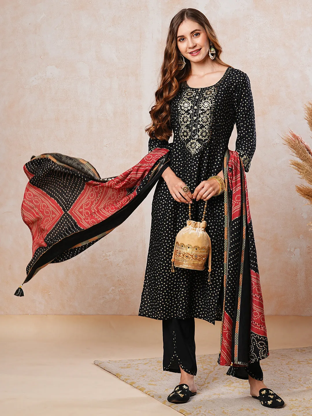 Abstract Printed Gotapatti Embroidered Kurta with Pants & Dupatta - Black