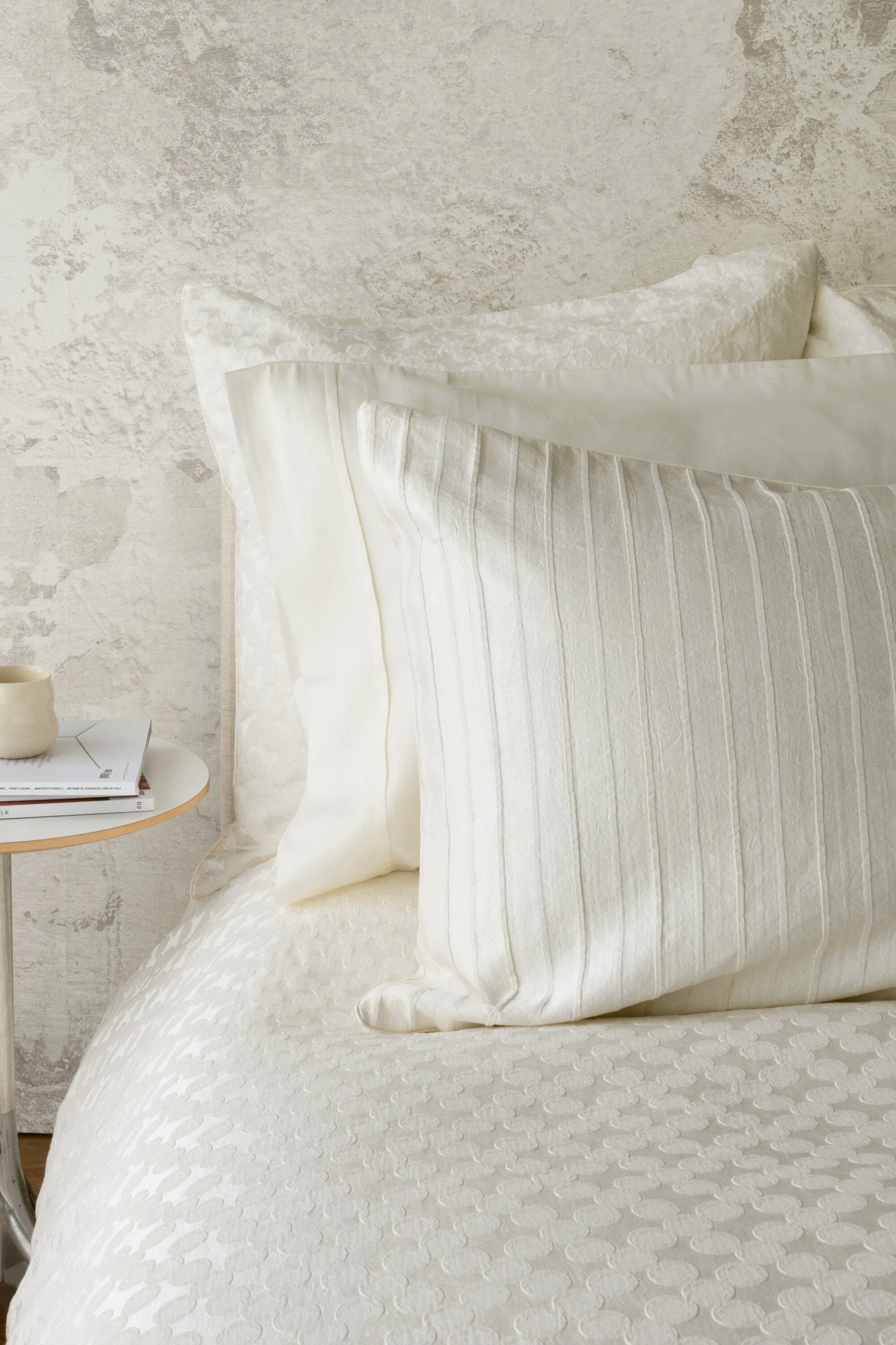 Anello Alabaster Duvet Covers