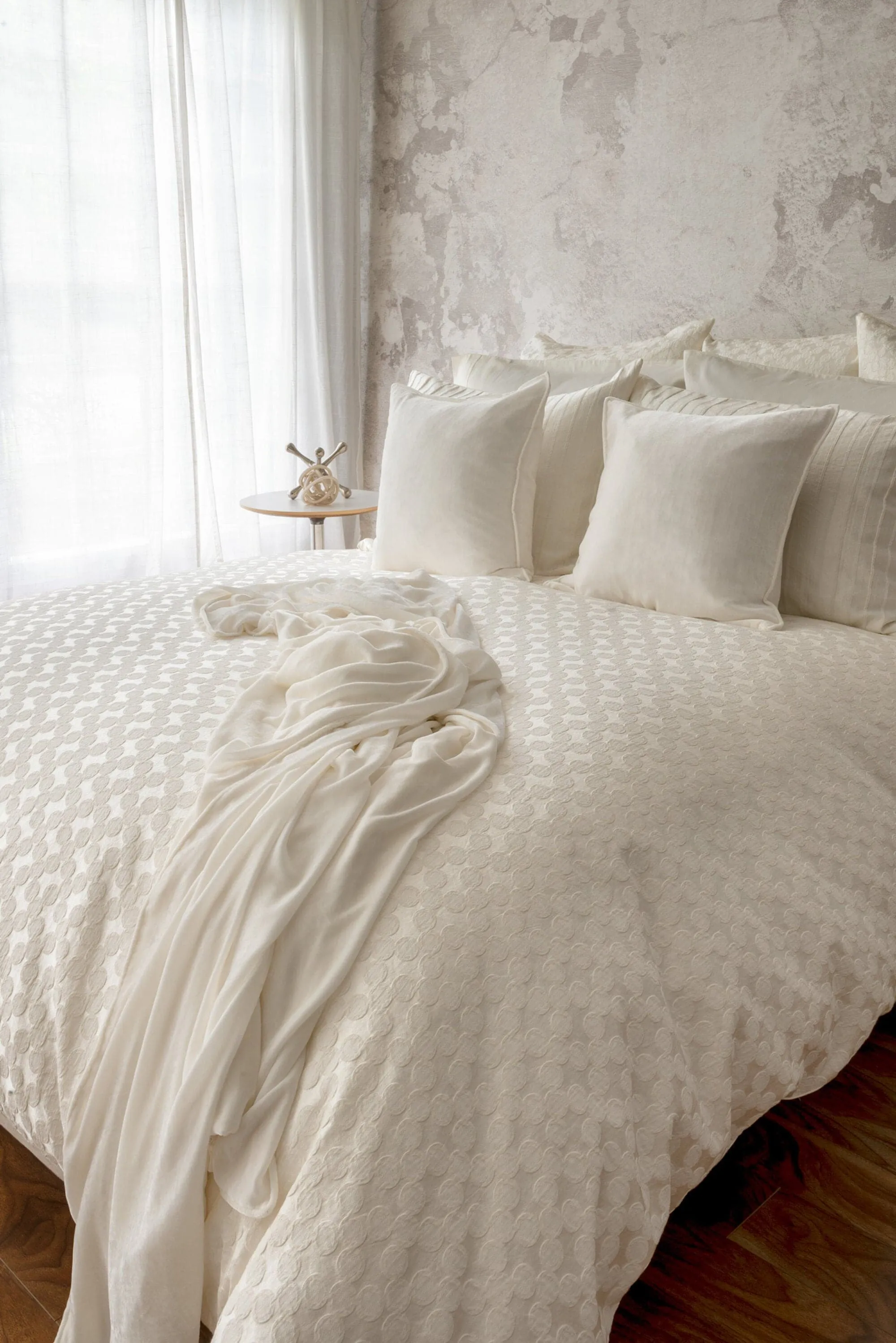 Anello Alabaster Duvet Covers