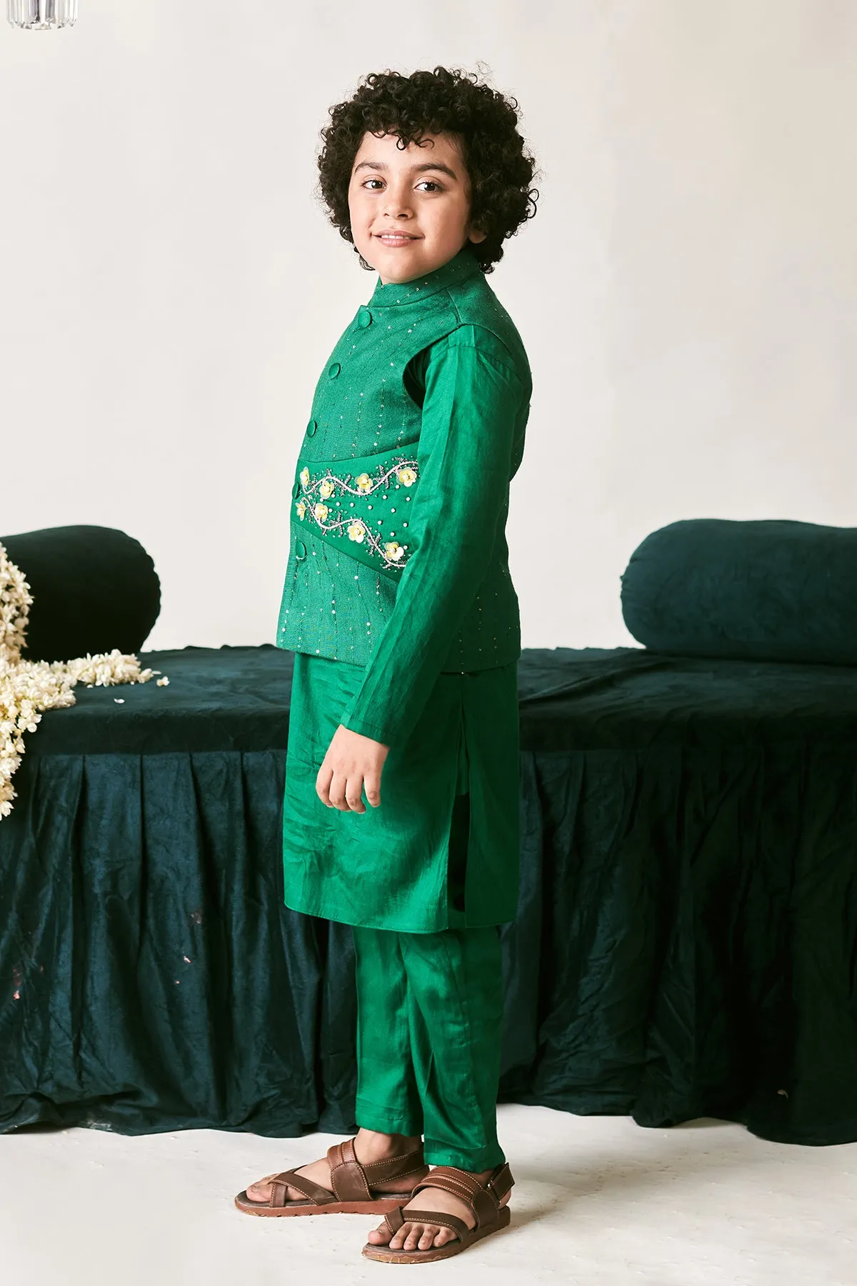 Basar- Kurta Pyjama Set Of 2