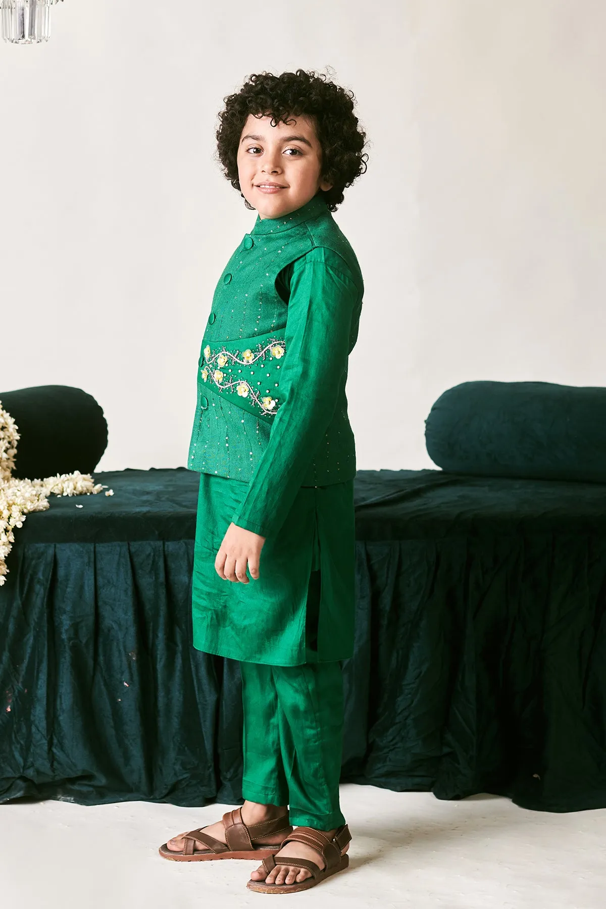 Basar- Kurta Pyjama Set Of 2