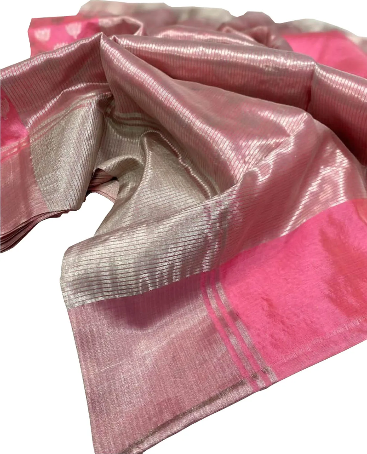 Beautiful Pink Chanderi Silk Saree - Handloom Perfection