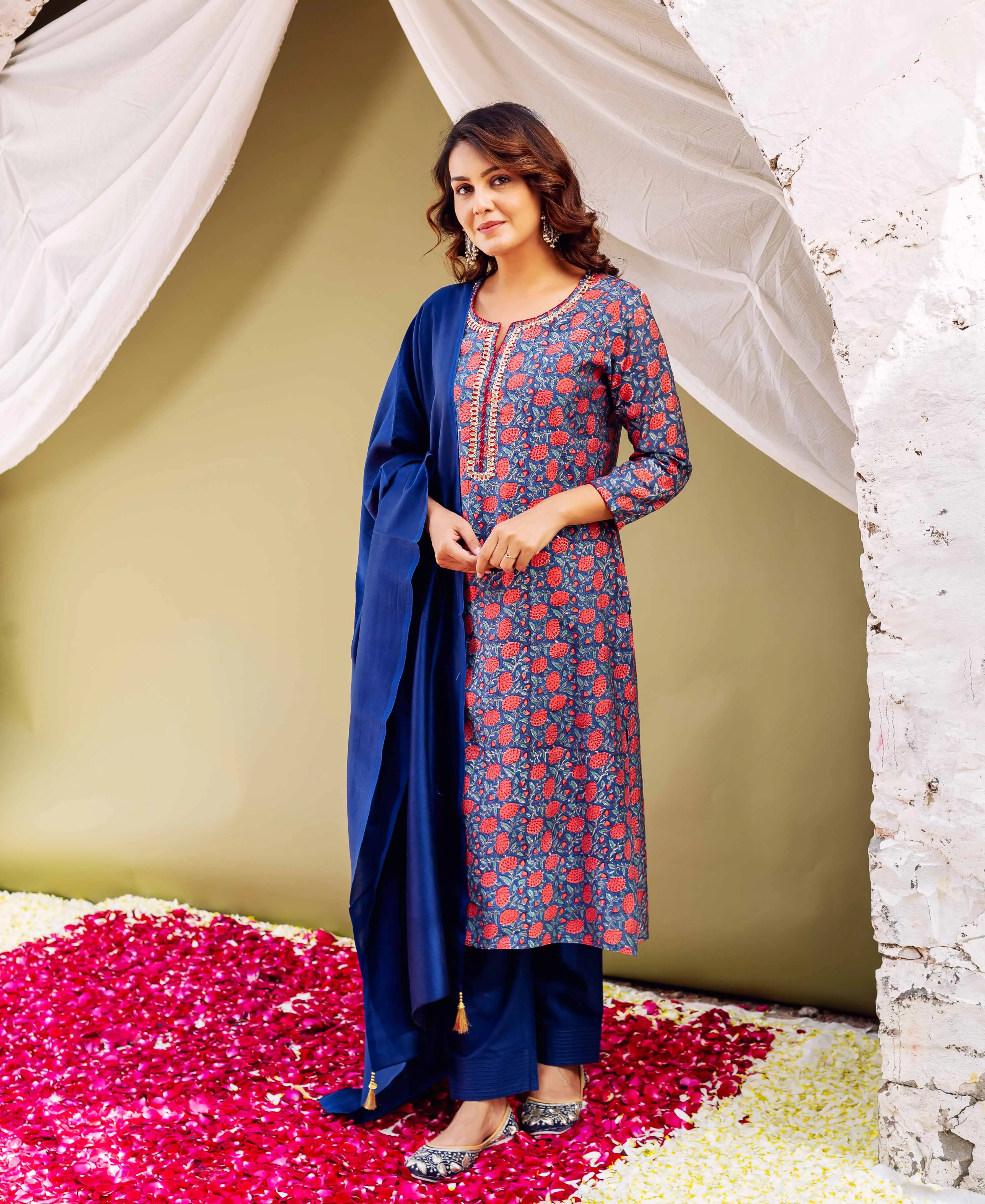 Blue Majesty Gota-Infused Kurta