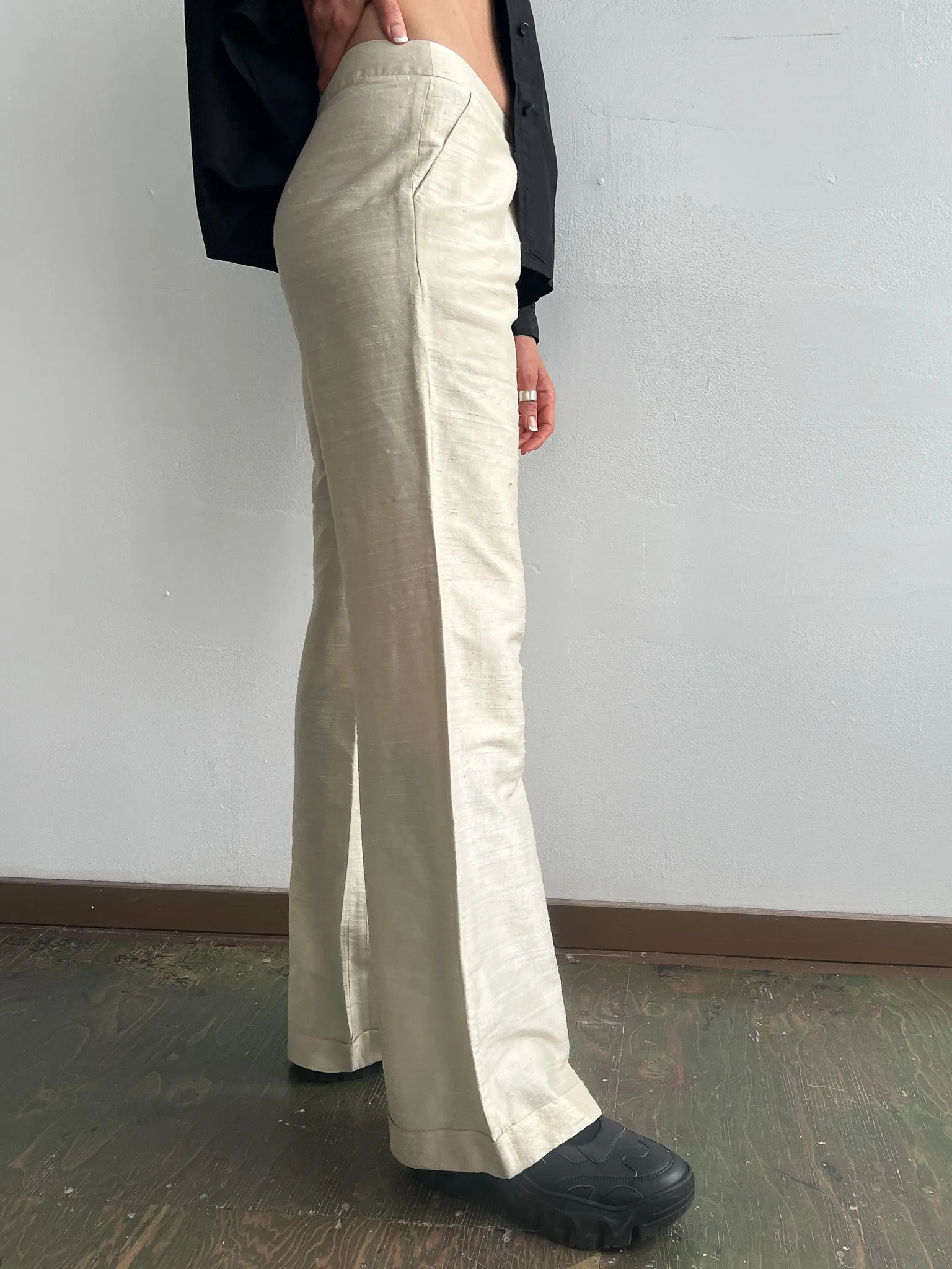 Chalk Silk Wideleg Pants (M)