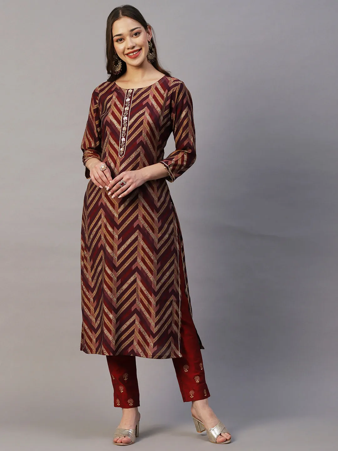 Chevron & Ethnic Foil Printed Zardozi Embroidered Kurta - Burgundy & Mauve