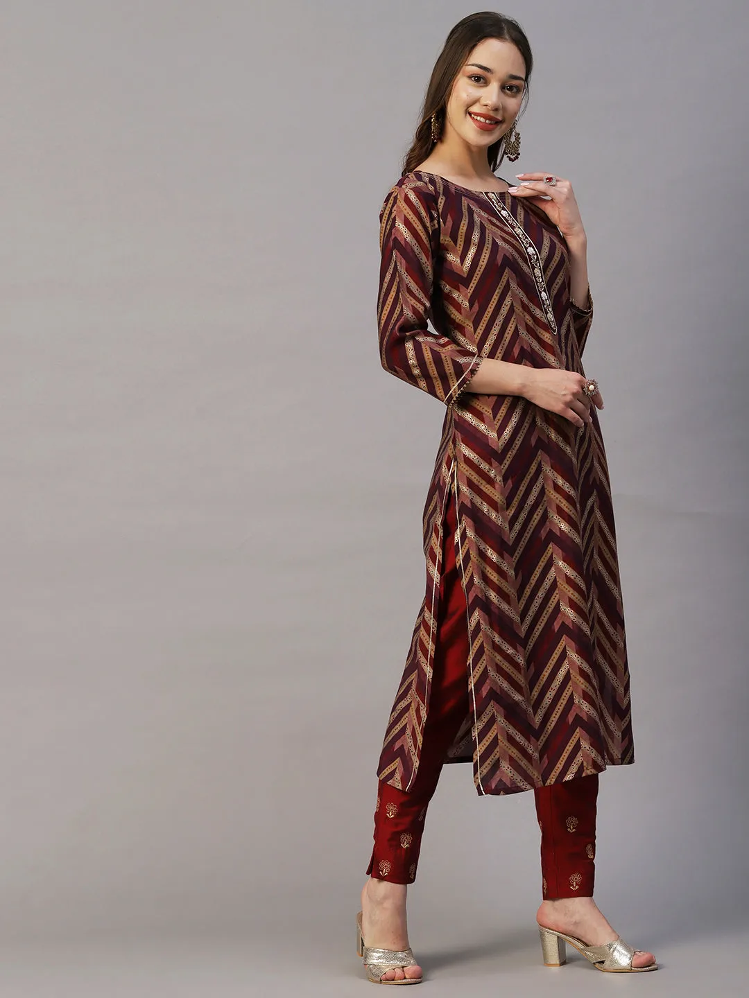 Chevron & Ethnic Foil Printed Zardozi Embroidered Kurta - Burgundy & Mauve