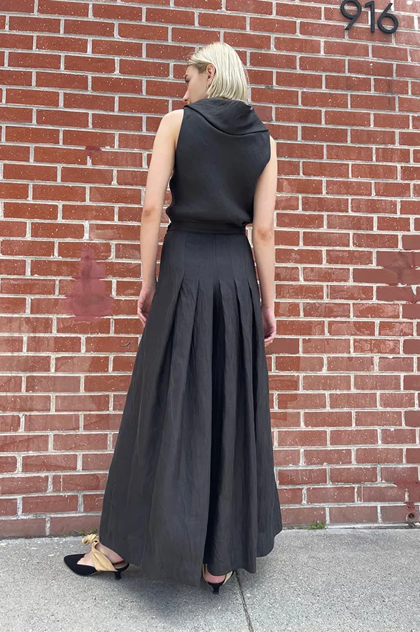 Cowl Neck Sleeveless Top in Black