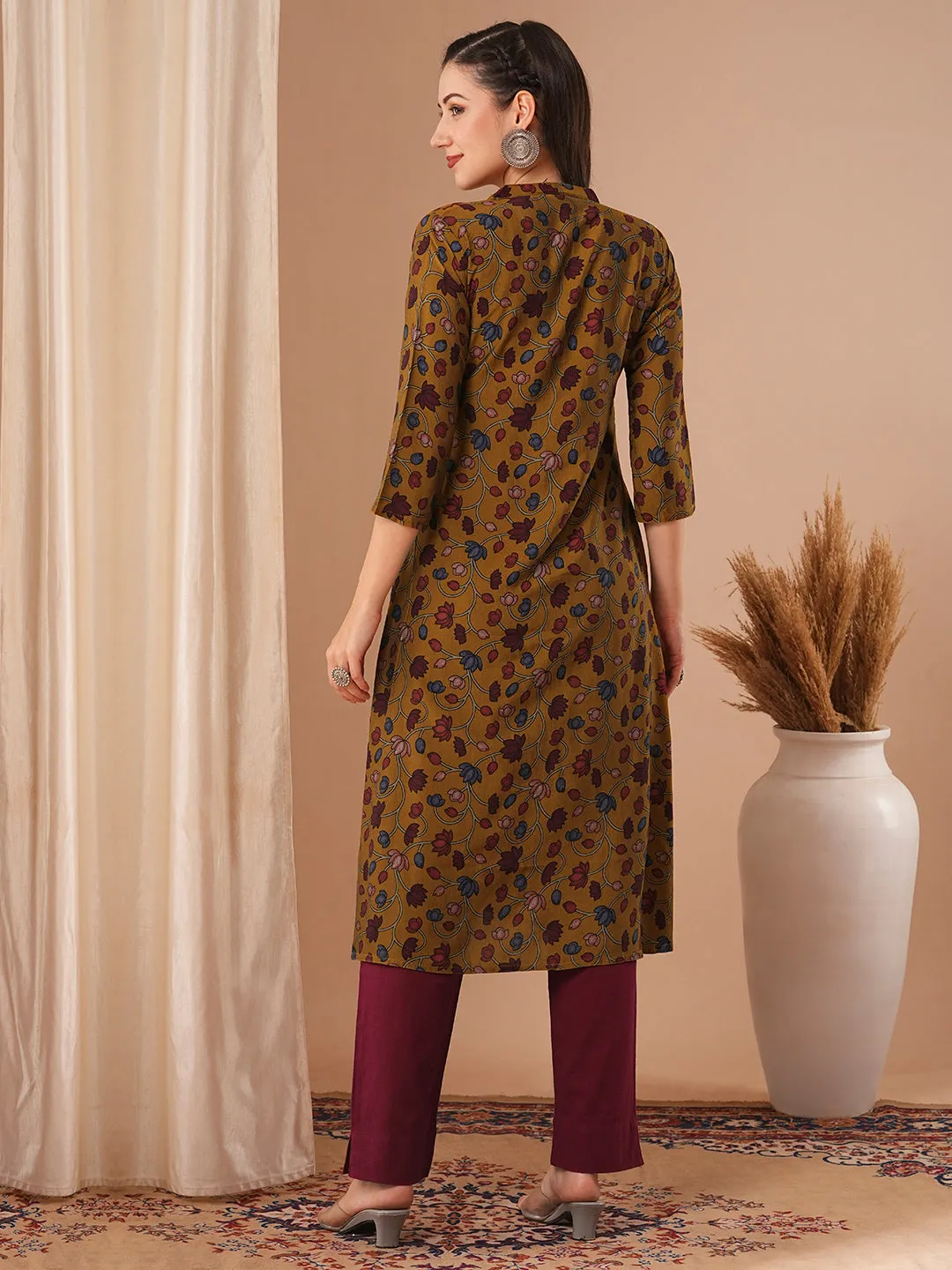 Ethnic Floral Printed Straight Fit Kurta - Mustard