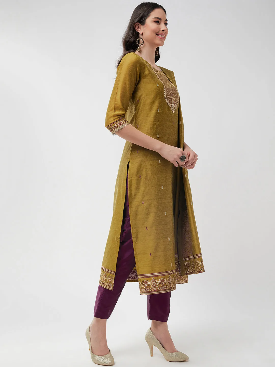 Festive Jacquard Neck Patch Kurta With Dupatta And Matching Pants